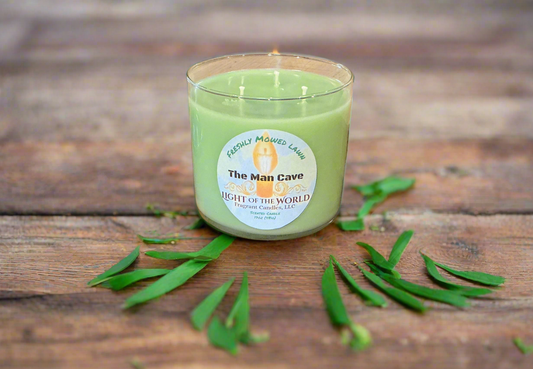 Freshly Mowed Lawn 17oz Candle